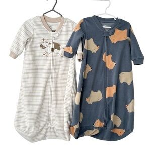 EUC Carter’s Baby Long Sleeve Sleepsack Set of 2 Cow Bear Print Size 3-6 Months